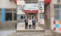 Ahmet Yesevi İlkokulu'nda kan bağışı kampanyasına yoğun ilgi gösterildi