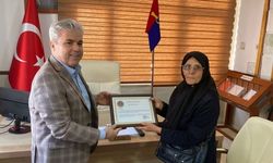Burdur'da yalnız yaşayan kadın müstakil evini Jandarma Asayiş Vakfına bağışladı