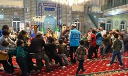 Hatay'da çocuklar ramazanın maneviyatını camide etkinliklerle öğreniyor
