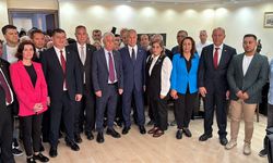 Alanya Belediye Başkanı Osman Tarık Özçelik göreve başladı