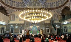 Hatay'da çocuklar ramazanın maneviyatını camideki etkinliklerle öğreniyor