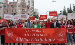 Adana ve Mersin'de Aile Haftası kapsamında yürüyüş düzenlendi
