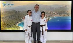 Karate şampiyonasına katılacak çocuk sporcular, Kemer Kaymakamı Solmaz'ı ziyaret etti