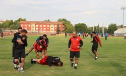 Kumlucalı başpehlivan Orhan Okulu, altın kemeri Antalya'ya ebedi götürmek istiyor