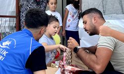 Malatya'da otizmli çocuğa akülü tekerlekli sandalye desteği