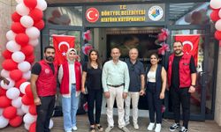 Hatay'da depremzedeler için kütüphane açıldı