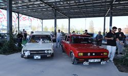 Kahramanmaraş Klasik Otomobil Festivali yoğun ilgi gördü!