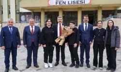 Artvin Valisi Ergün, Fen Lisesi'ni ziyaret etti