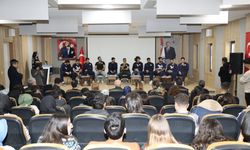 İstiklalspor Basketbolcuları İstiklal Üniversitesi Öğrencileriyle Buluştu