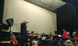 Çukurova Şehir Orkestrası Adana'da konser verdi