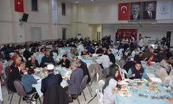 Adana Vakıflar Bölge Müdürlüğü iftar programı düzenledi