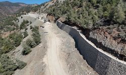 Hatay'da Serinyol-Madenli yolunda çalışmalar sürüyor