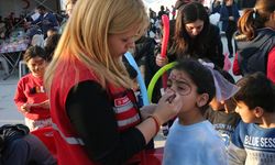 Türk Kızılay Genel Başkanı Yılmaz, Hatay'da depremzedelerle iftar yaptı