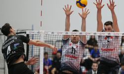 Voleybol: SMS Grup Efeler Ligi