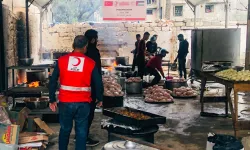 Türk Kızılay Gazze'de... Günlük 30 bin kişilik iftar