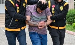 Adana'da ev ve iş yerlerine tabancayla ateş açan 2 zanlıdan 1'i tutuklandı