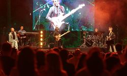8. Antalya Akra Caz Festivali'nde Richard Bona sahne aldı