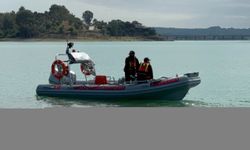 Adana'da Seyhan Baraj Gölü'nde kaybolan genci arama çalışmaları devam ediyor