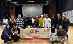 Adanalı öğrencilerden, Finlandiya'daki akranlarına yapay zeka destekli robotik eğitimi