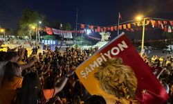 Antalya ve çevre illerde Galatasaray'ın şampiyonluğu kutlanıyor