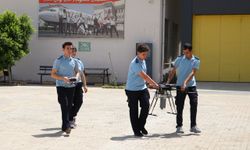 Antalya'da lise öğrencileri su analizi yapabilen dron geliştirdi