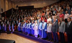 Antalya'da Tazelenme Üniversitesinde mezuniyet töreni düzenlendi