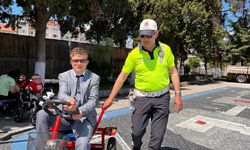 Burdur'da engelli bireylere trafik eğitimi verildi