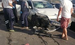 Hatay'da 4 aracın karıştığı zincirleme trafik kazasında 3 kişi yaralandı