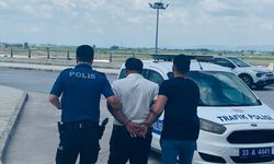 Interpol tarafından kırmızı bültenle aranan şüpheli Mersin'de yakalandı