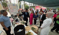 Kumluca Halk Eğitim Merkezi yıl sonu sergisi açıldı