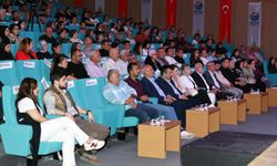 Kumluca'da "Borazan TV" adlı tiyatro oyunu sahnelendi