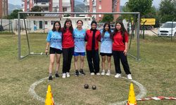 Kumluca'da Gençlik Haftası atletizm şenliği sona erdi