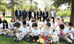 Malatya'da öğrenciler açık havada kitap okudu