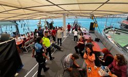 Silifke'de yaşlı ve engelli bireyler ile öğrenciler için tekne turu düzenlendi