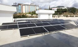 Üniversite, güneş enerjisi yatırımıyla hem çevreye hem bütçeye katkı sağladı