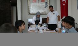 Hatay'da 1200 öğrenciye tescilli kömbenin yapımı öğretildi