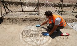 Olympos Antik Kenti'nde tarihe ışık tutan yeni mozaikler bulundu