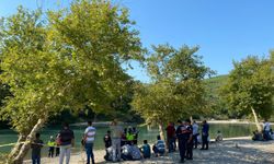 Antalya'da ırmakta akıntıya kapılan çocuk kayboldu