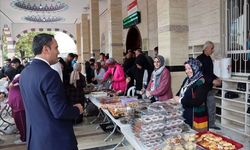 Finike'de 'Gazze ve Filistin İçin Hayır Çarşısı' etkinliği düzenlendi