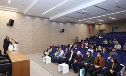 Prof. Dr. Erek, Onikişubat’ın 14 bin yıllık kültürel mirasını anlattı