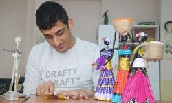 Adana'da özel gereksinimli bireyler atıkları ekonomiye kazandırarak gelir elde ediyor