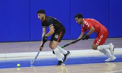 Erkekler Salon Hokeyi Süper Lig maçları Alanya'da başladı