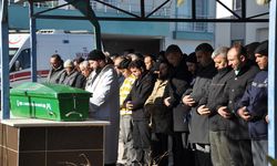 Mersin'de müstakil evde çıkan yangında ölen iki kardeşin cenazeleri defnedildi