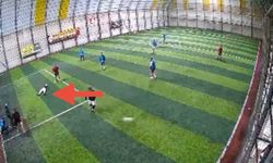 Kahramanmaraş’ta halı sahada bir anda yere yığıldı