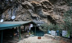 Altınbeşik Mağarası'nın yürüyüş yolu çelik kafesle korunacak