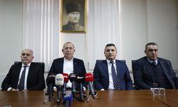 Gürsel Tekin'den CHP'den ihraç istemiyle disipline sevk edilen Yazıhan Belediye Başkanı'na destek ziyareti: