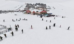 Akdeniz’in Kayak Merkezi Yedikuyular’a Yoğun İlgi
