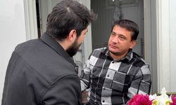 Depremden 149 saat sonra enkazdan çıkarılan kişi, 3 yıl sonra kendisini kurtaran ekiple buluştu