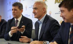 Cumhurbaşkanı Erdoğan, AK Parti Antalya teşkilatıyla telefonda bayramlaştı