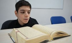 'Engellisin, yapamazsın' denilen çocuk azmiyle hafız olmayı başardı